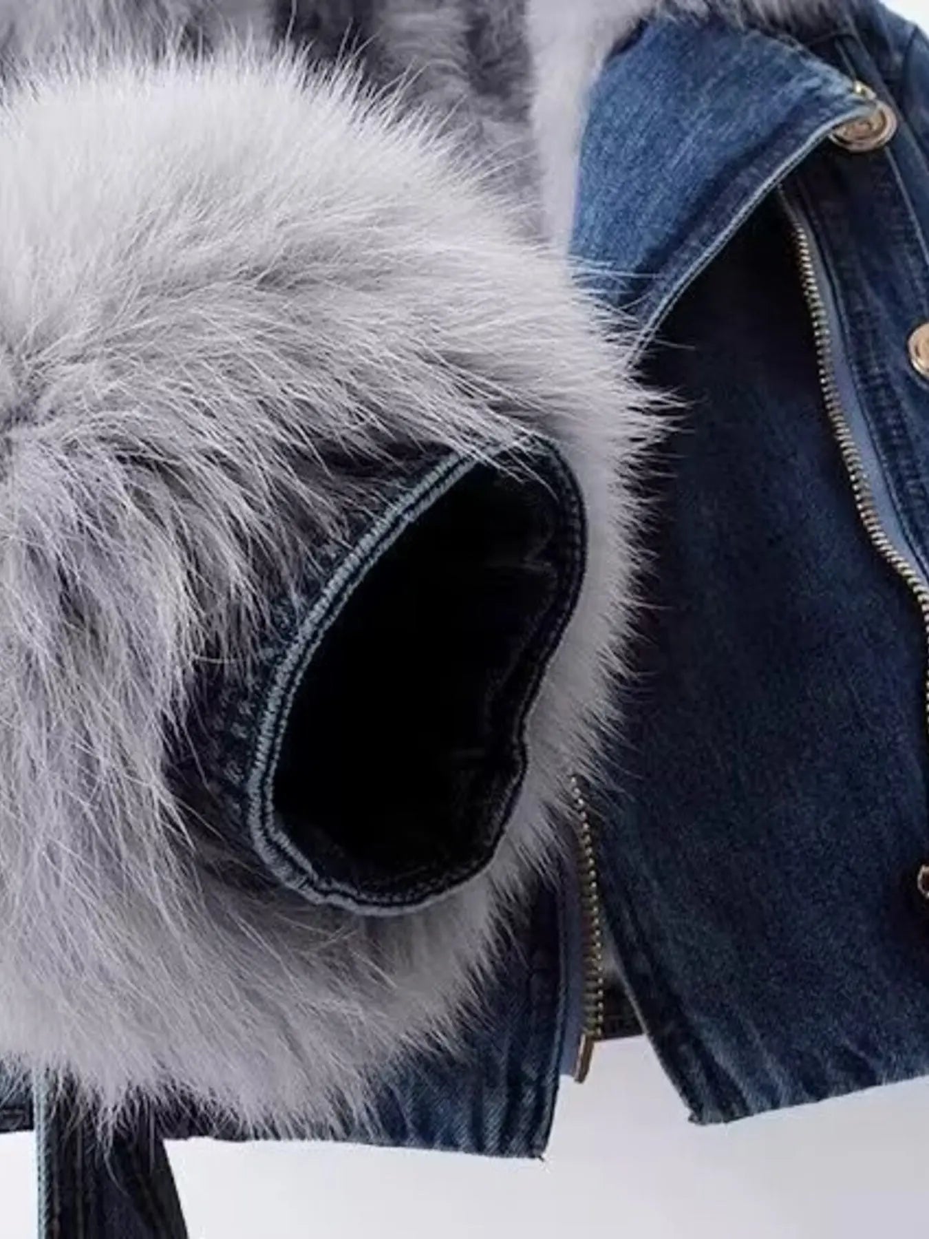 Faux Fur Collar Denim Jacket for Ultimate Style and Comfort 