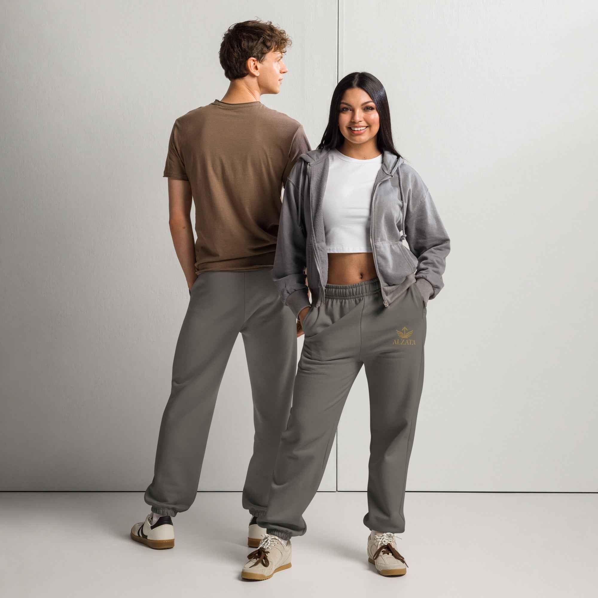 ALZATA Logo Sweatpants